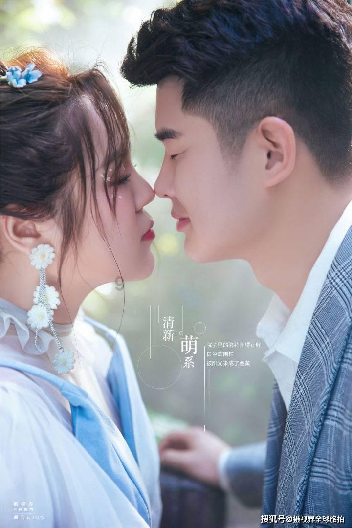 刘涛线下活动图曝光!穿红色紧身裙秀“花瓶腰”